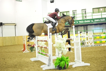 Georgia Tame tops The Champagne Cave Winter Grades B & C Qualifier at Hartpury University